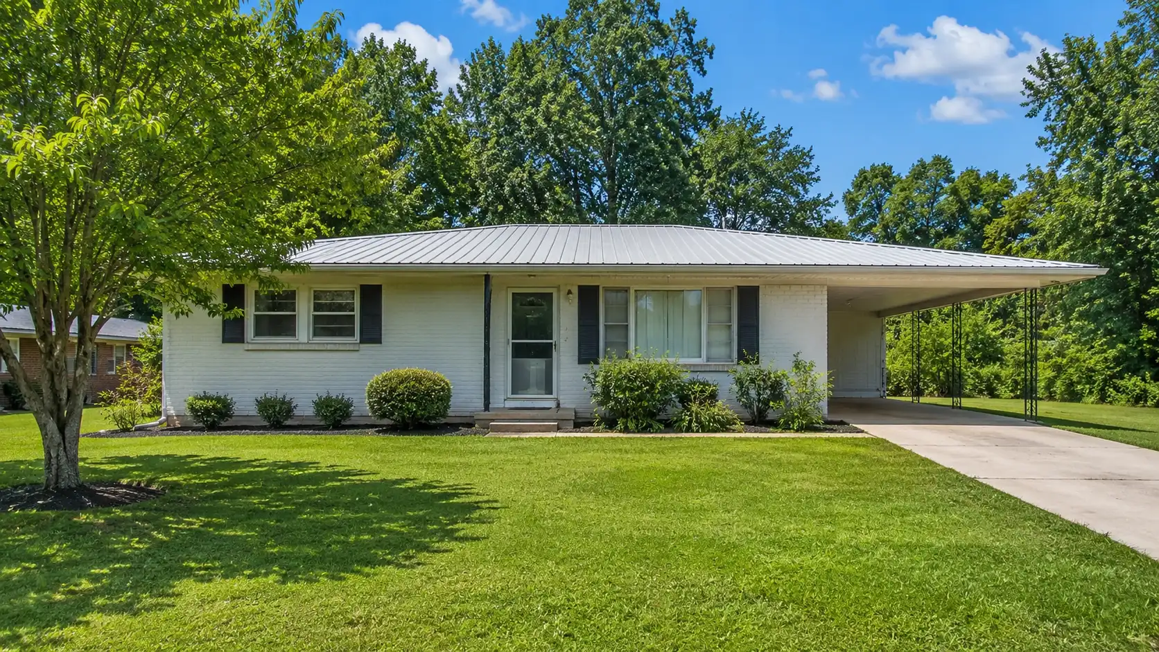White Huntsville Home Pic